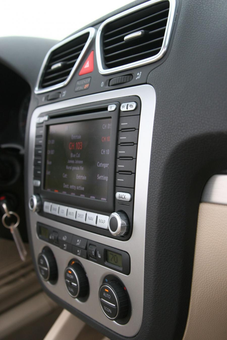  Volkswagen Eos 2007 года  (фото 33 из 41)